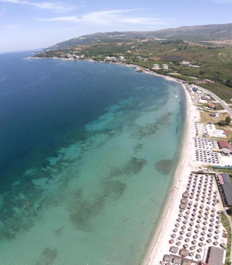 Holiday House Solemare Орикум Екстериор снимка