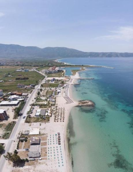 Holiday House Solemare Орикум Екстериор снимка